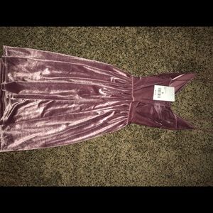 pink velvet dress, tags still on never worn